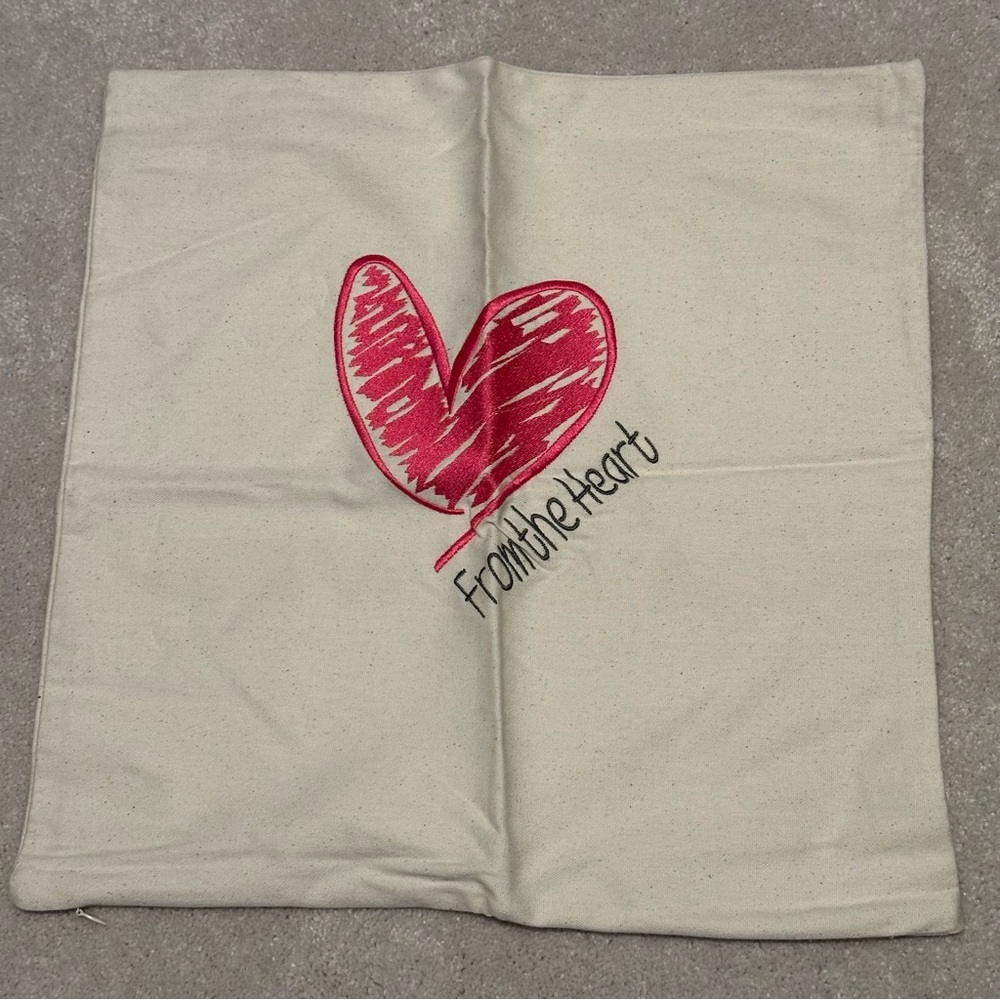 18x18 canvas pillow cover by thirty-one with pink heart